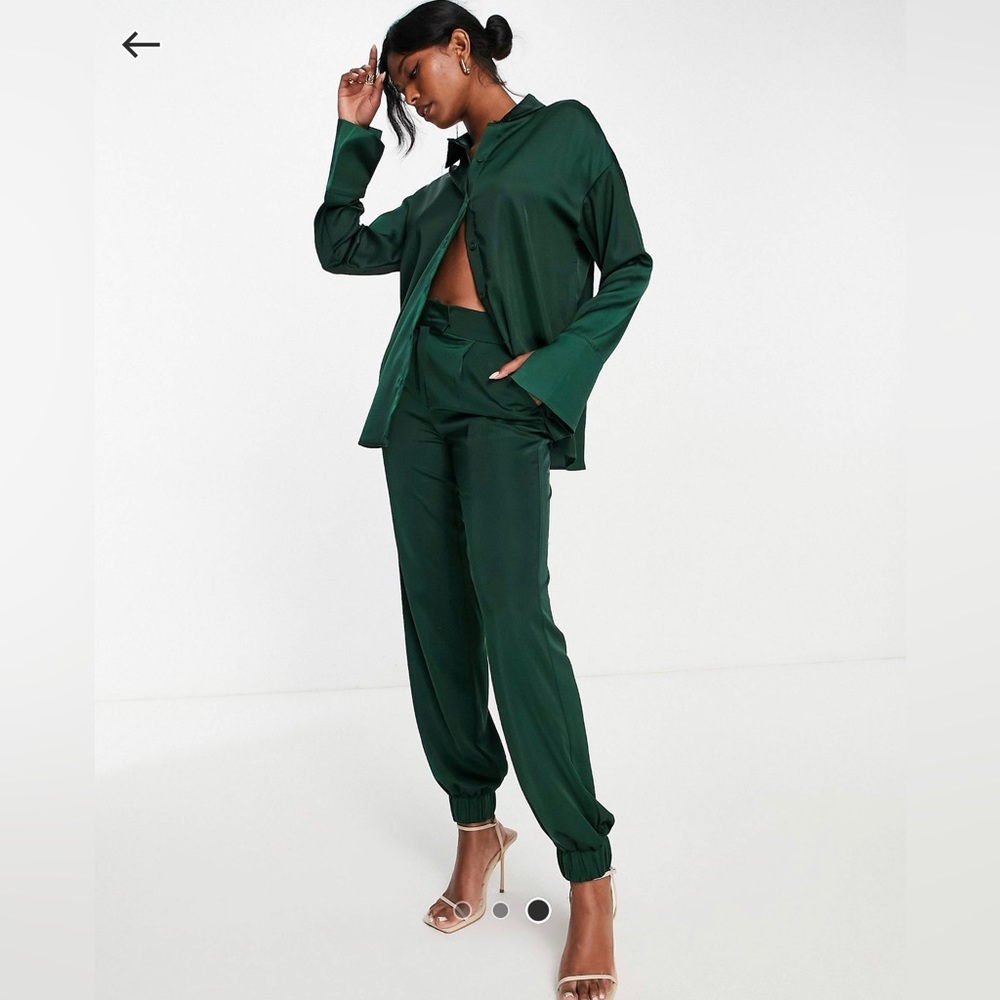 Dark green silk set